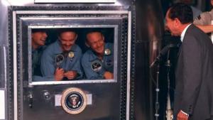 Лунная миссия «Аполлон-11» поставила под угрозу Землю — карантинный протокол NASA против лунных бактерий был совершенно неэффективен